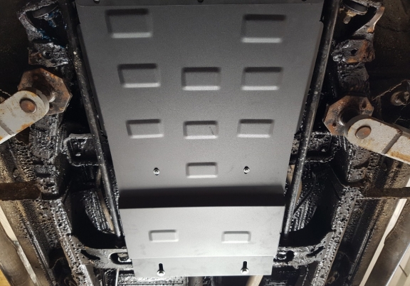 Steel gearbox skid plate for Nissan Terrano II 