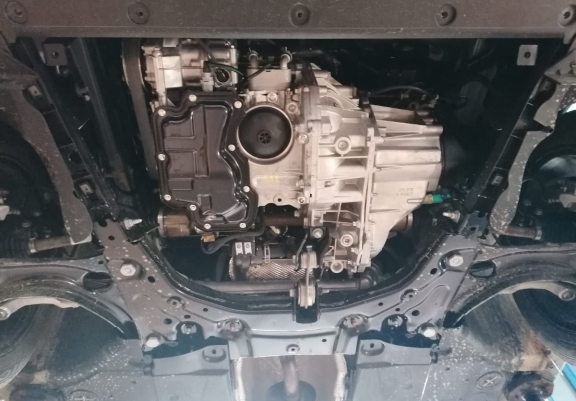 Steel skid plate for Mitsubishi Colt