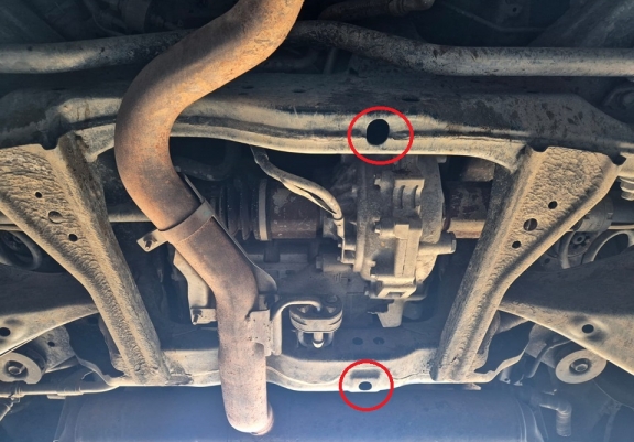 Steel diferential skid plate for Nissan X Trail