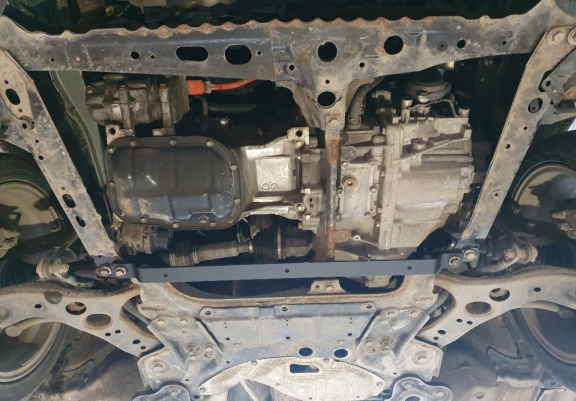 Steel skid plate for Toyota Auris