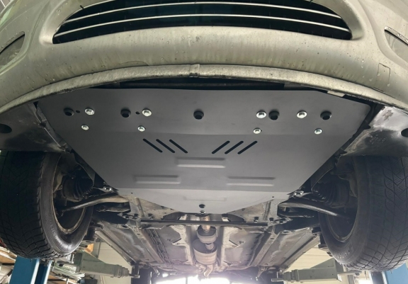 Steel skid plate for the protection of the engine and the gearbox for Peugeot 406