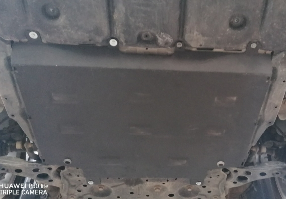 Steel skid plate for Suzuki Swace