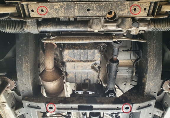 Steel gearbox skid plate for Ssangyong Musso Grand