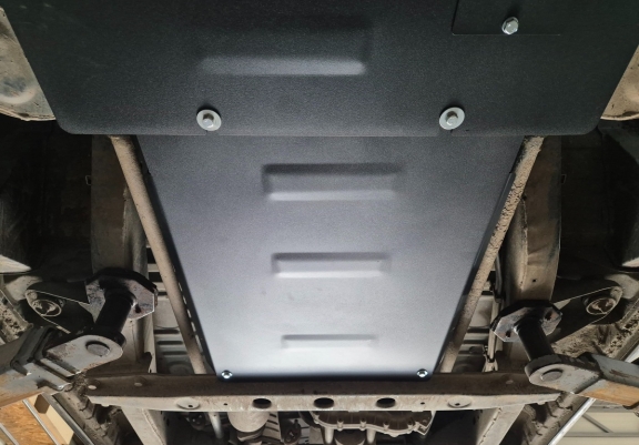 Steel gearbox skid plate for Hyundai Terracan