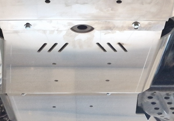 Aluminum gearbox skid plate for Toyota Hilux Revo