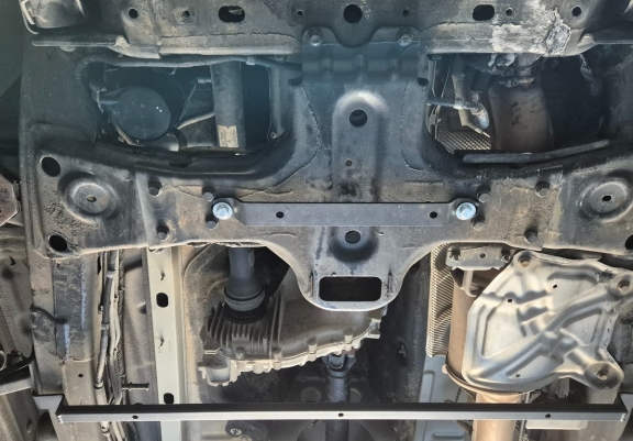 Steel gearbox and differential skid plate for Volkswagen Amarok -  V6 automat