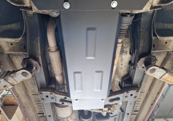 Steel gearbox skid plate for Jeep Cherokee - KJ