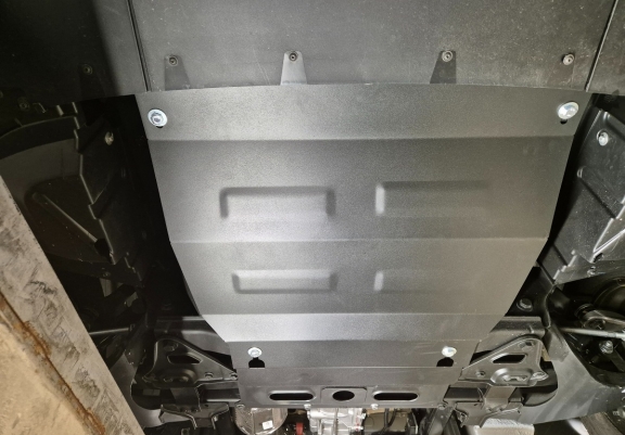 Steel skid plate for Iveco Daily 7