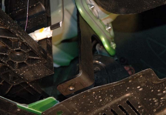 Steel skid plate for Mazda 2