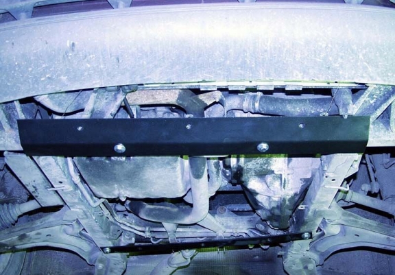 Steel skid plate for the protection of the engine and the gearbox for Mercedes Vito