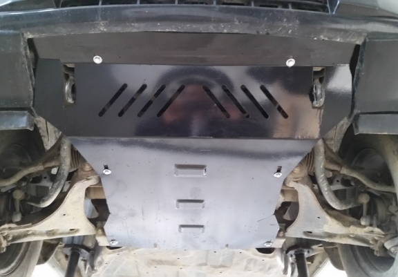 Steel skid plate for the protection of the engine and the radiator for Mitsubishi Pajero 4 (V80, V90)