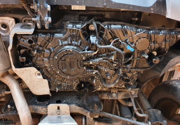 Steel AdBlue tank plate Dacia Duster