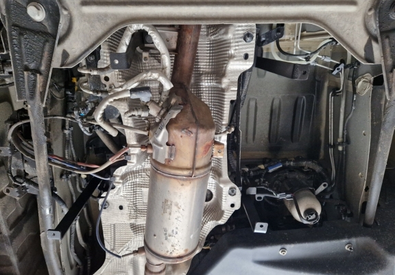 Steel catalytic converter plate/cat lock for Opel Movano B 