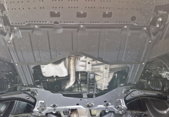 Steel skid plate for the protection of the engine and the gearbox for Suzuki S-Cross