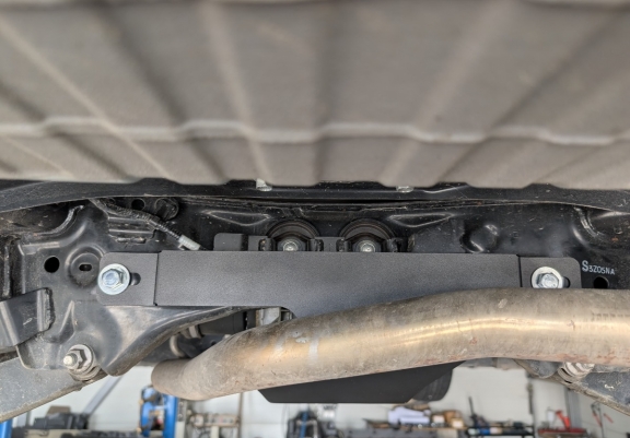 Steel diferential skid plate for Subaru Forester