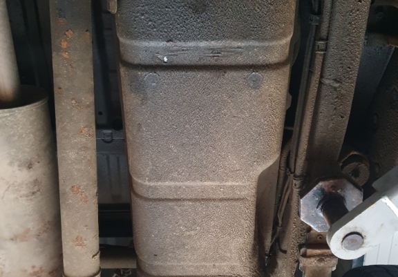 Steel fuel tank skid plate for Fiat Fullback