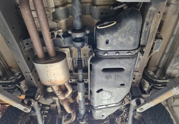 Steel fuel tank skid plate  for Ford Ranger Raptor