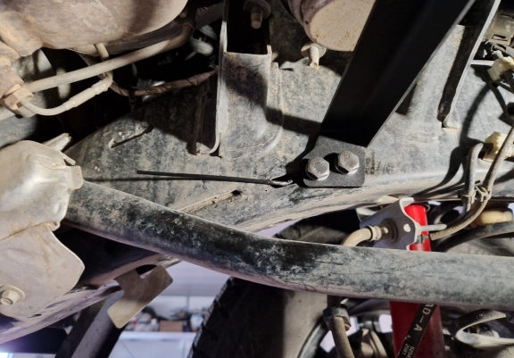 Steel skid plate for Jeep Wrangler - JL