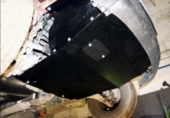 Steel skid plate for Nissan Interstar