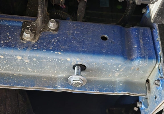 Steel skid plate for MG ZS